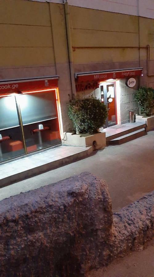 Newly Renovated House Daire Tiflis Dış mekan fotoğraf